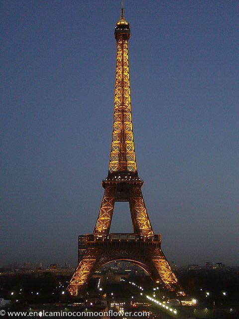 torre-eiffel-paris-puesta-sol-2
